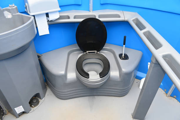 Portable Toilet Options We Offer in Homer, MI